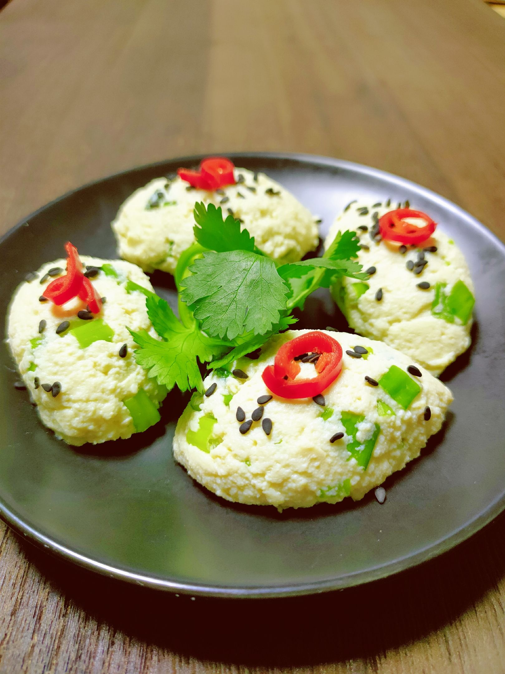 小蔥拌豆腐的做法-蔥香味拌菜譜-易網健康養生網 小蔥拌豆腐的做法-蔥香味拌菜譜