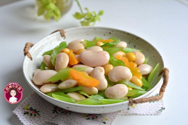 涼拌芹菜蕓豆白果的做法-家常味拌菜譜-易網健康養生網 涼拌芹菜蕓豆白果的做法-家常味拌菜譜
