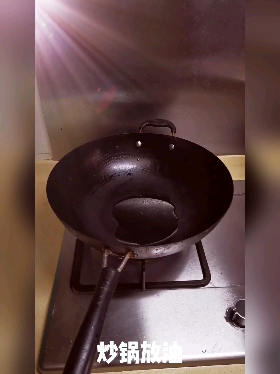 清炒卷心菜的做法-家常味炒菜譜-易網健康養生網 清炒卷心菜的做法-家常味炒菜譜