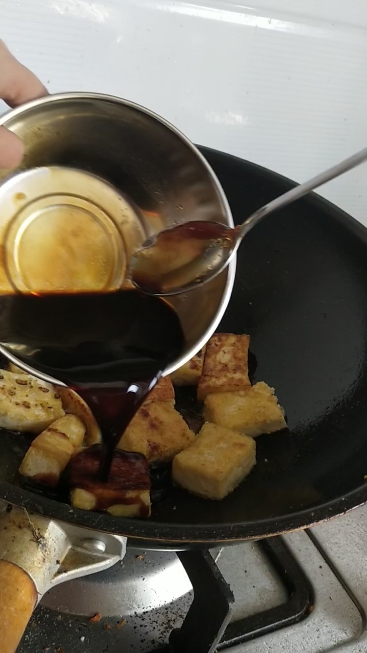 鍋包豆腐的做法-家常味煎菜譜