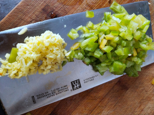 蟹黃豆腐的做法-咸鮮味炒菜譜-易網健康養生網 蟹黃豆腐的做法-咸鮮味炒菜譜