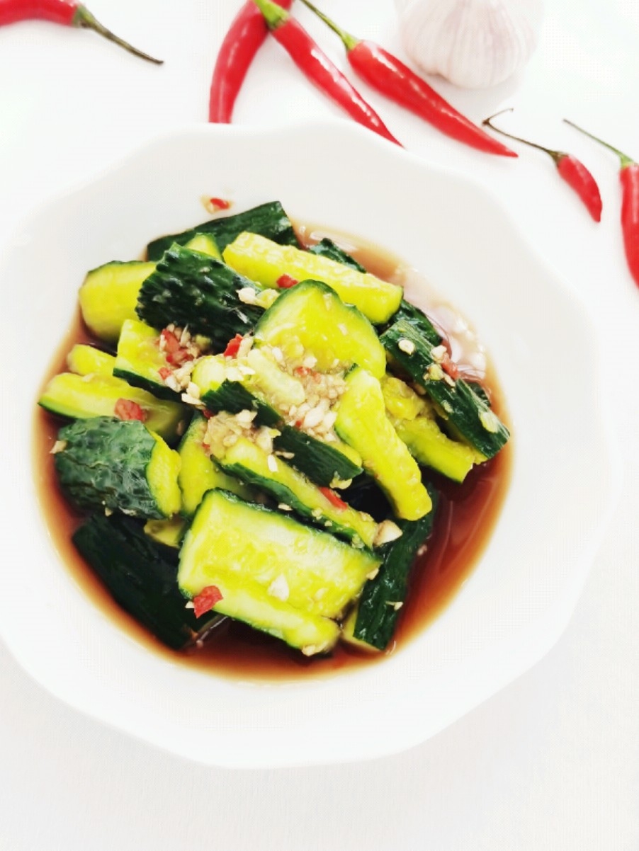 超級好吃的涼拌黃瓜的做法-家常味拌菜譜