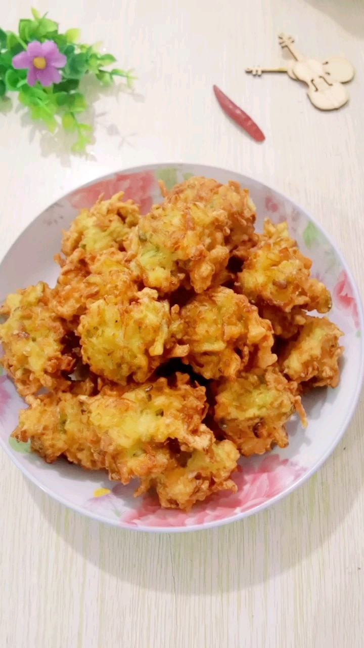炸蘿卜丸子的做法-咸鮮味炸菜譜