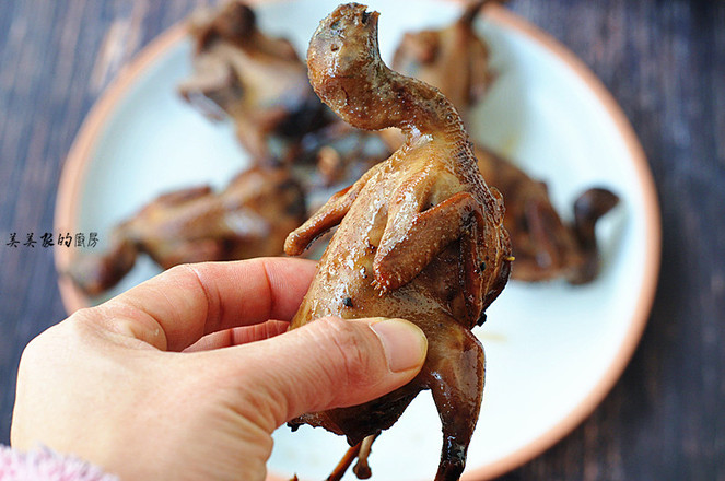 皮薄多汁的烤鵪鶉的做法-家常味烤菜譜-易網健康養生網 皮薄多汁的烤鵪鶉的做法-家常味烤菜譜