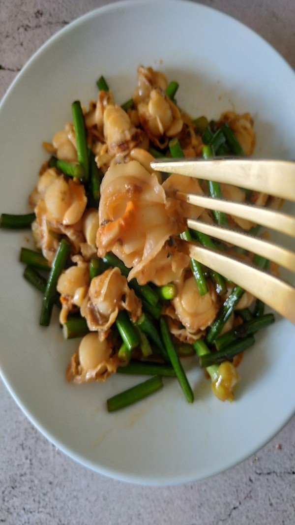 蒜薹炒扇貝的做法-蒜香味炒菜譜-易網健康養生網 蒜薹炒扇貝的做法-蒜香味炒菜譜