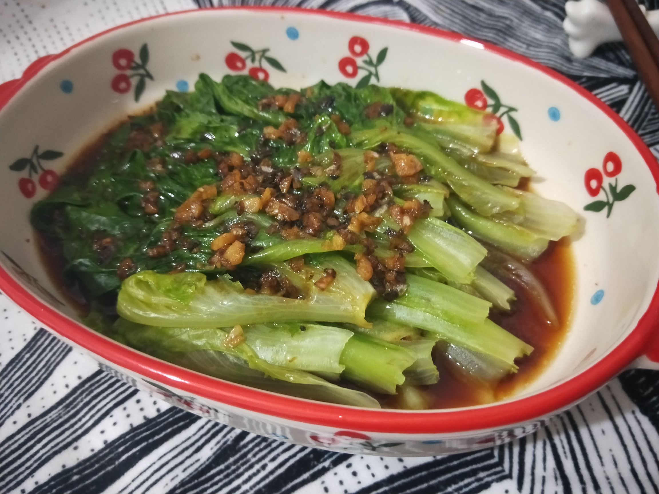 蒜香蠔油生菜的做法-咸鮮味煮菜譜