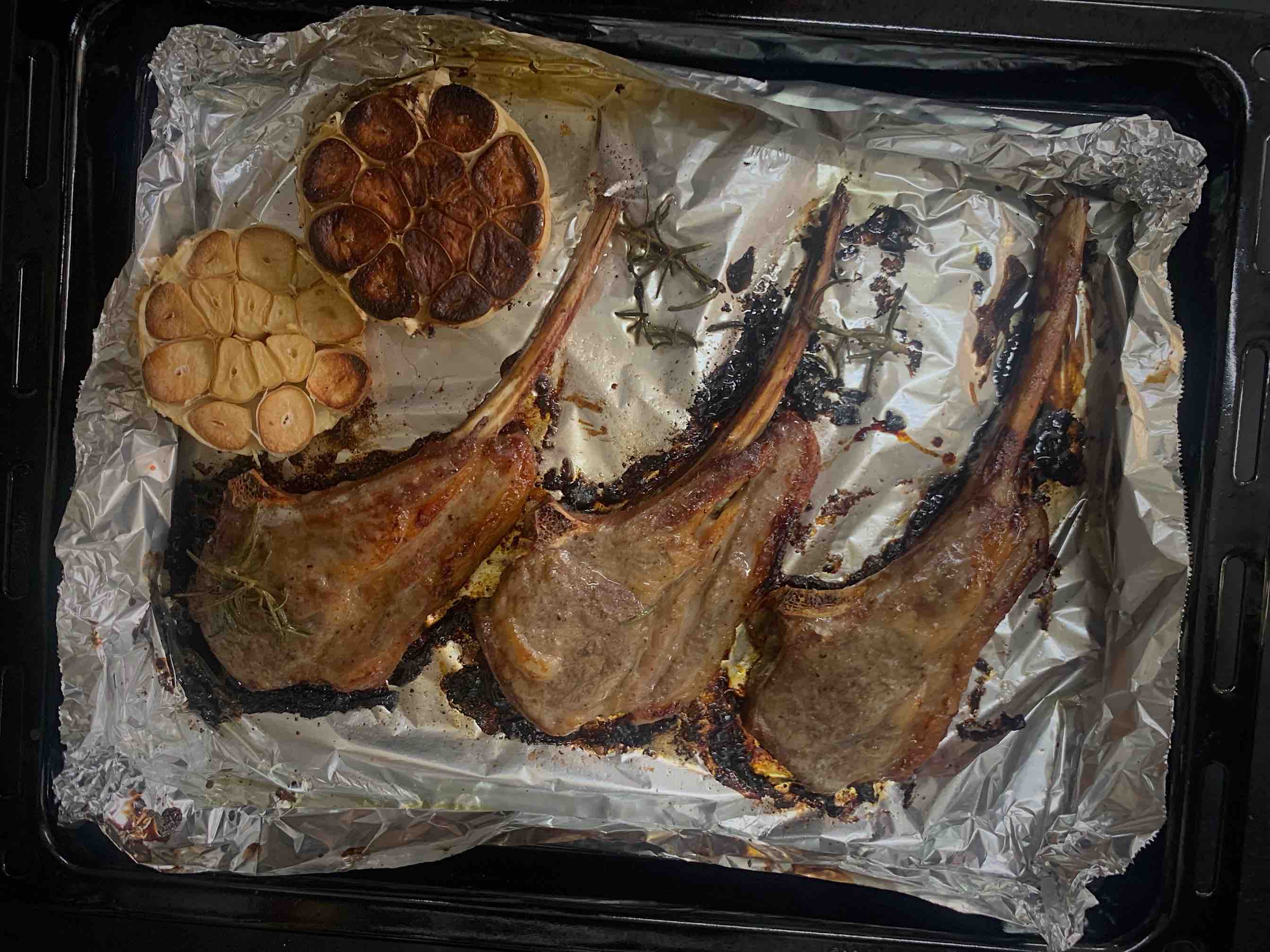 慢烤法式羊排的做法-咸鮮味烤菜譜-易網(wǎng)健康養(yǎng)生網(wǎng) 慢烤法式羊排的做法-咸鮮味烤菜譜