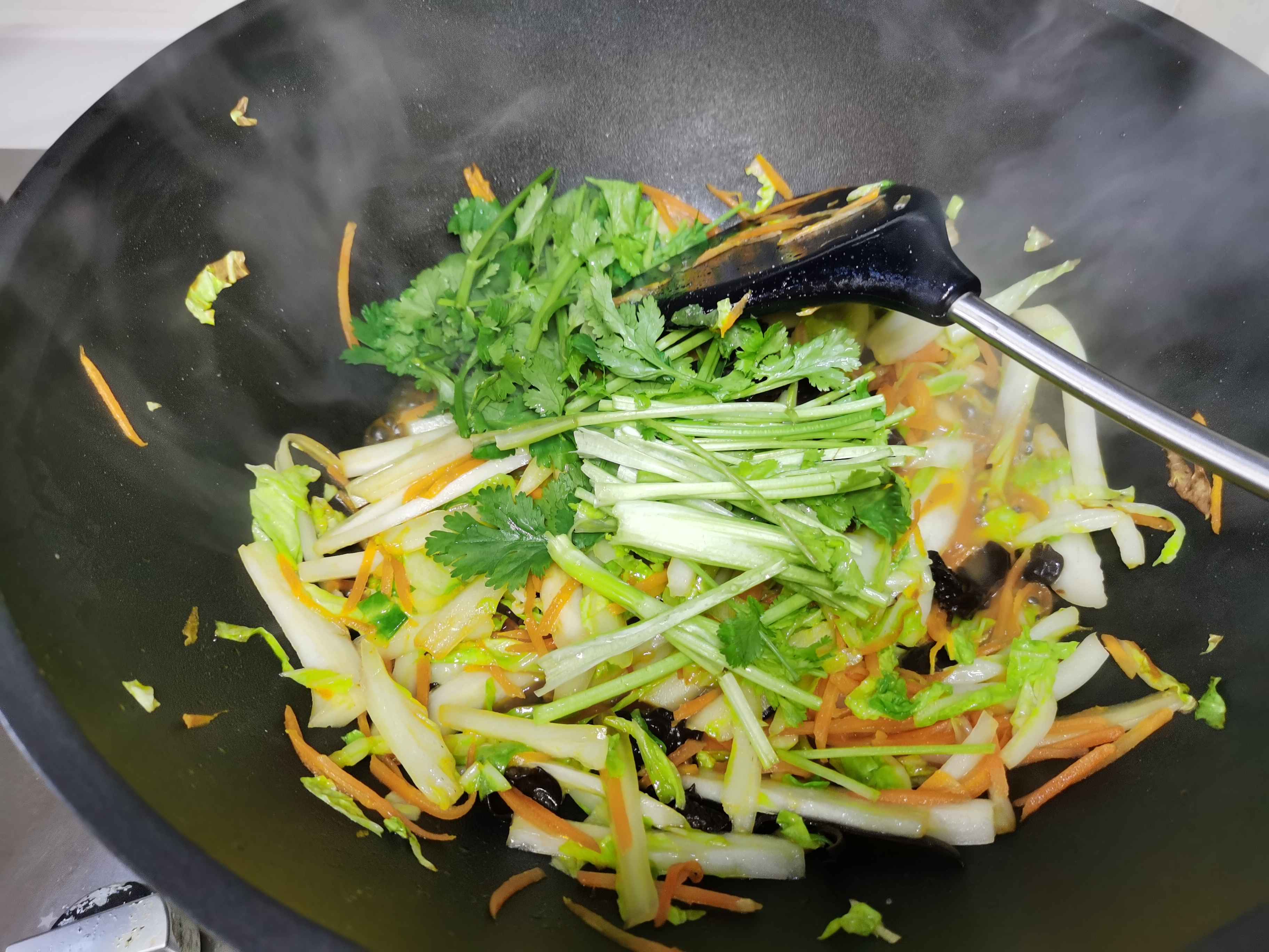 素菜小炒的做法-家常味炒菜譜-易網健康養生網 素菜小炒的做法-家常味炒菜譜