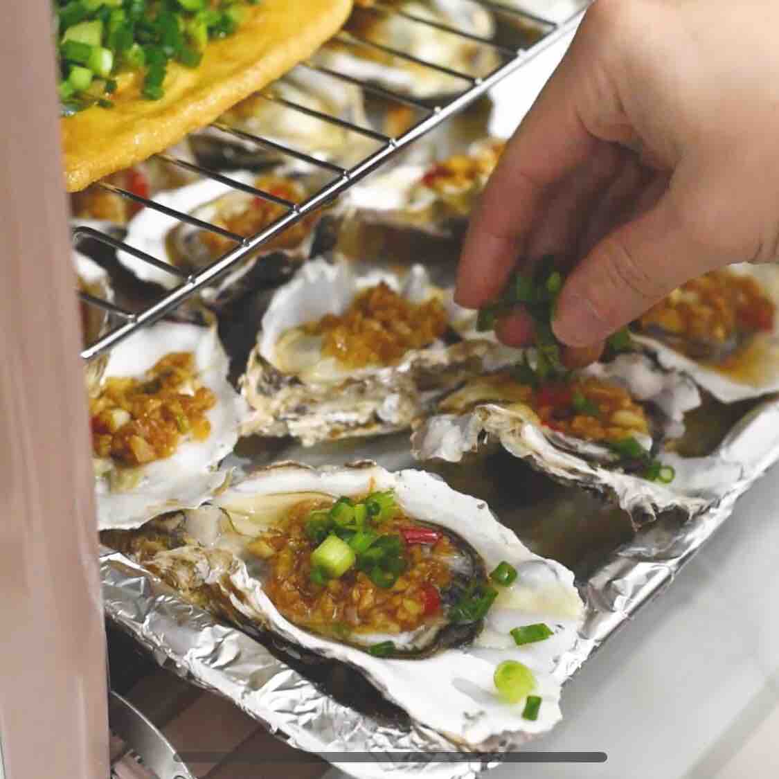 烤箱烤生蠔的做法-香辣味烤菜譜-易網健康養生網 烤箱烤生蠔的做法-香辣味烤菜譜