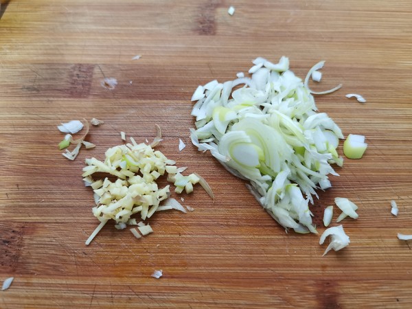 醬香肉末豆腐的做法-咸鮮味炒菜譜-易網(wǎng)健康養(yǎng)生網(wǎng) 醬香肉末豆腐的做法-咸鮮味炒菜譜