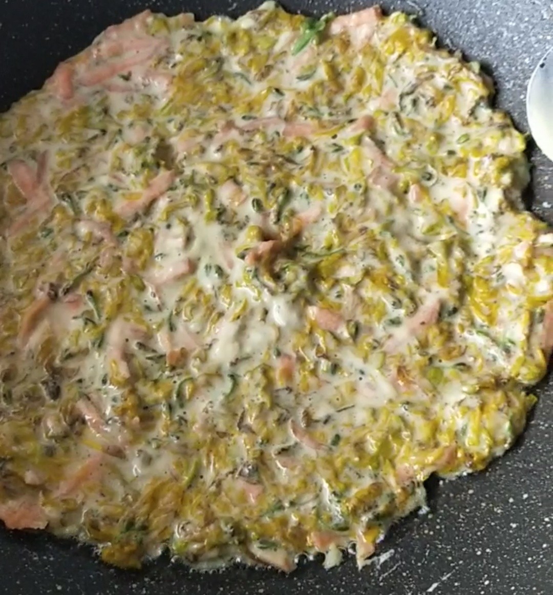 連翹花煎餅的做法-家常味煎菜譜-易網健康養生網 連翹花煎餅的做法-家常味煎菜譜