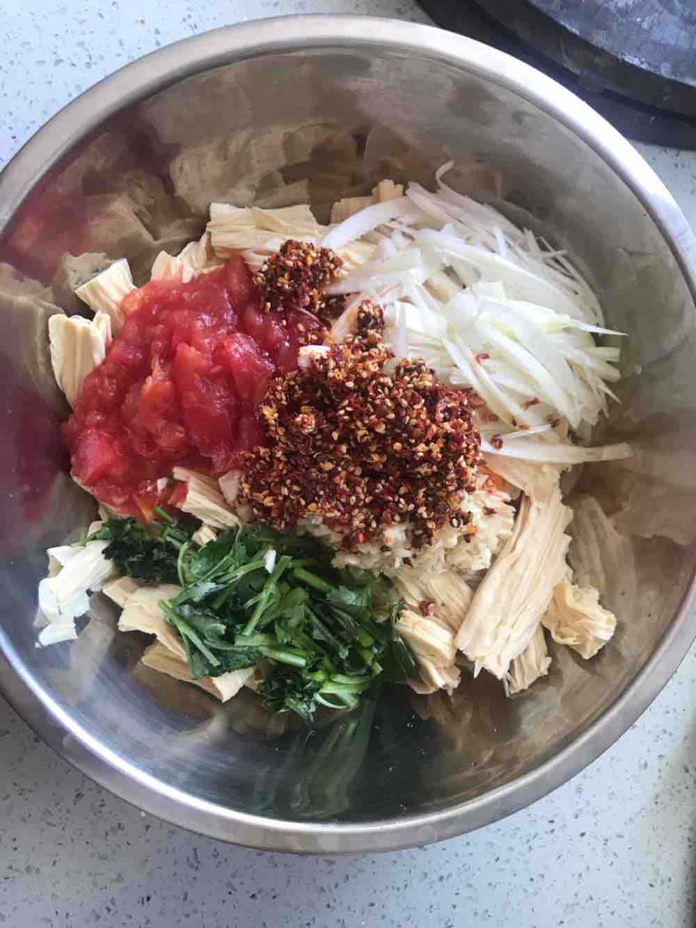 百香涼拌腐竹的做法-酸辣味拌菜譜-易網健康養生網 百香涼拌腐竹的做法-酸辣味拌菜譜