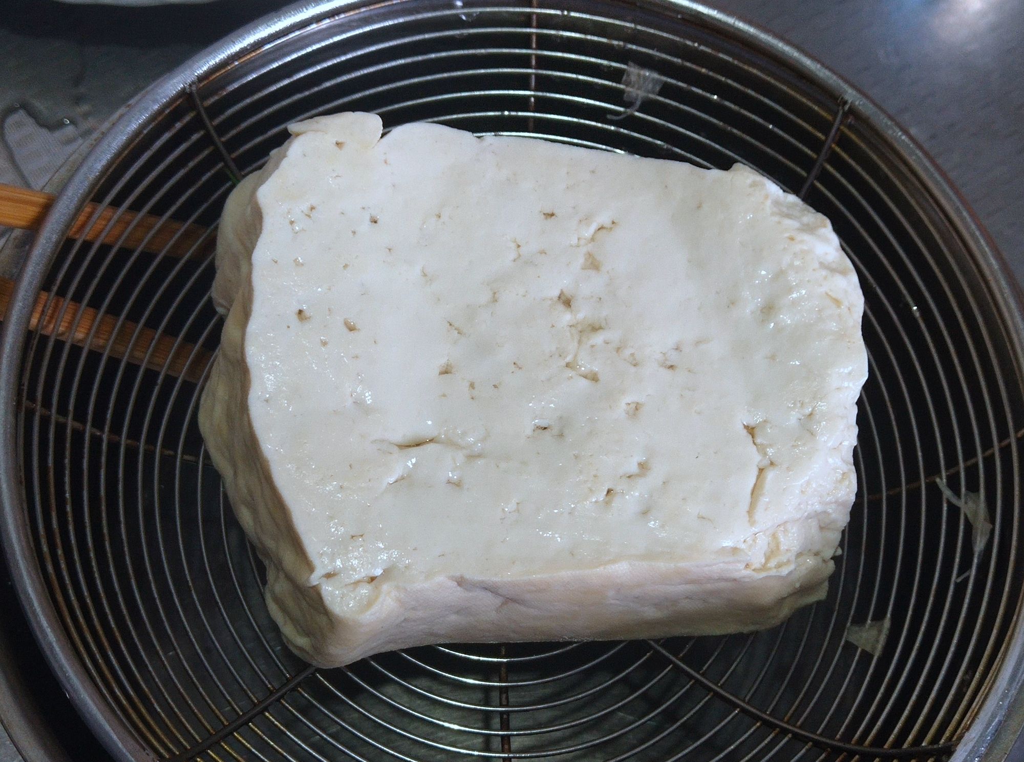 槐花拌豆腐的做法-家常味煮菜譜-易網(wǎng)健康養(yǎng)生網(wǎng) 槐花拌豆腐的做法-家常味煮菜譜