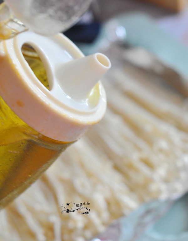 香菇醬烤金針菇的做法-家常味烤菜譜-易網健康養生網 香菇醬烤金針菇的做法-家常味烤菜譜