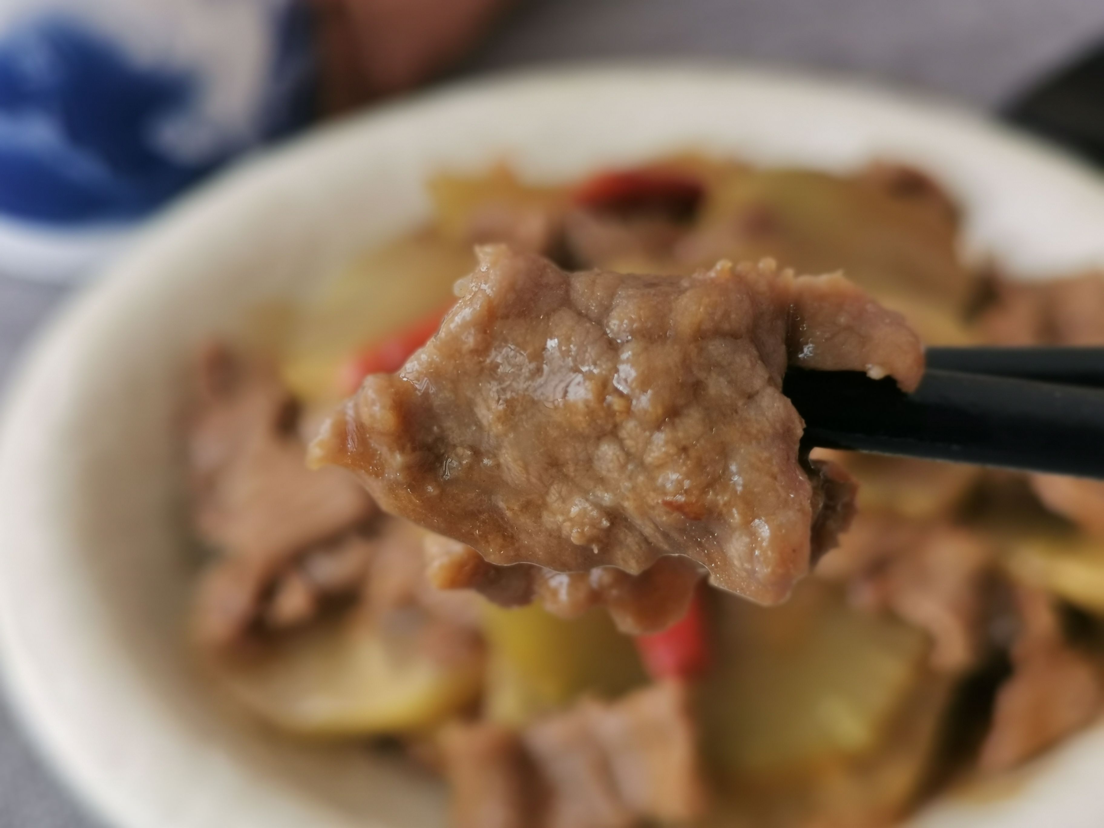 萵筍牛肉片的做法-咸鮮味炒菜譜-易網健康養生網 萵筍牛肉片的做法-咸鮮味炒菜譜