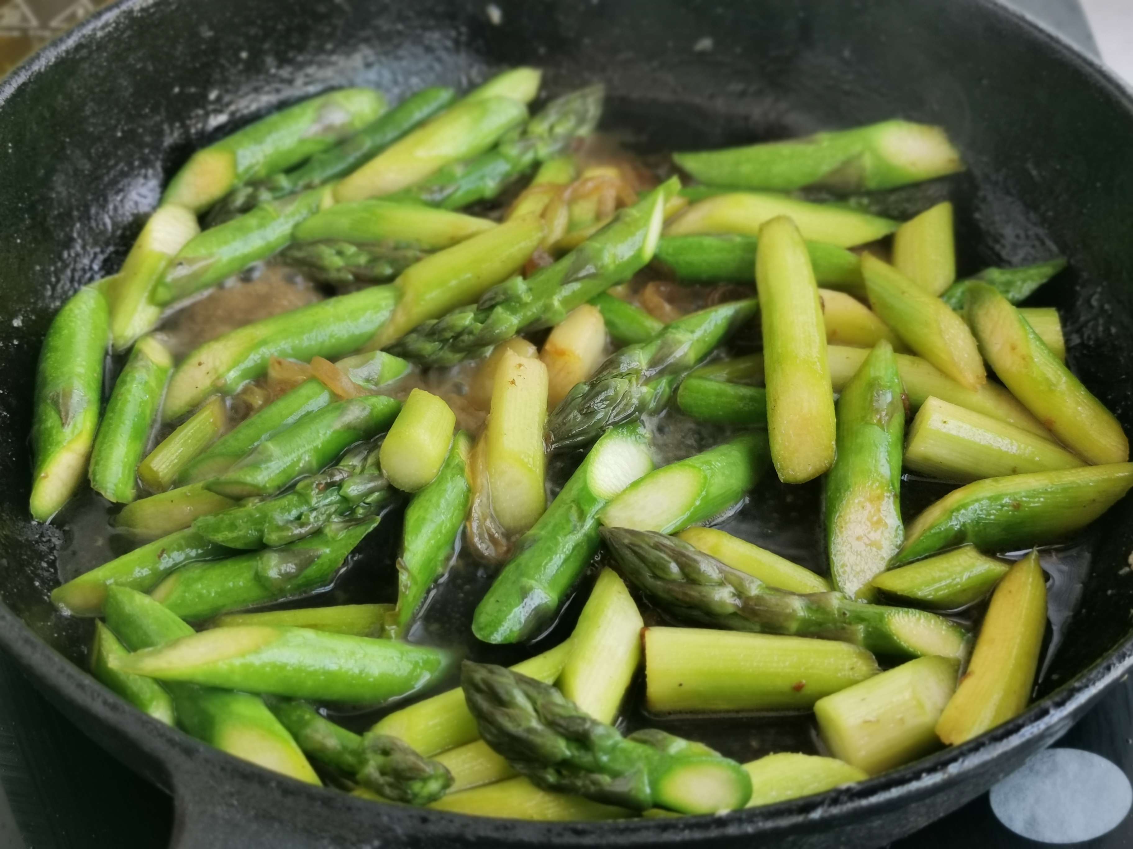 蘆筍牛柳的做法-咸鮮味炒菜譜-易網(wǎng)健康養(yǎng)生網(wǎng) 蘆筍牛柳的做法-咸鮮味炒菜譜