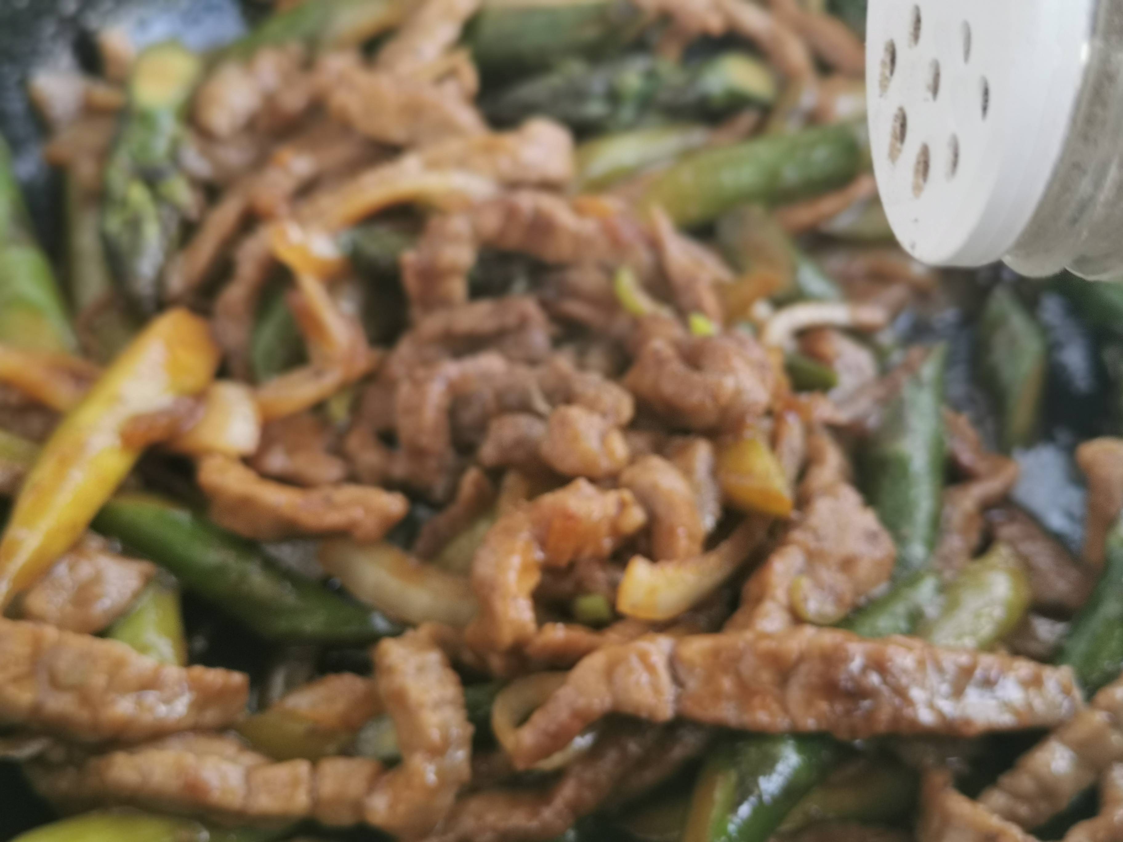 蘆筍牛柳的做法-咸鮮味炒菜譜-易網(wǎng)健康養(yǎng)生網(wǎng) 蘆筍牛柳的做法-咸鮮味炒菜譜