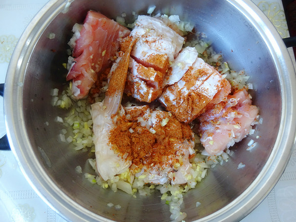 電餅鐺烤魚(yú)的做法-咸鮮味烤菜譜-易網(wǎng)健康養(yǎng)生網(wǎng) 電餅鐺烤魚(yú)的做法-咸鮮味烤菜譜