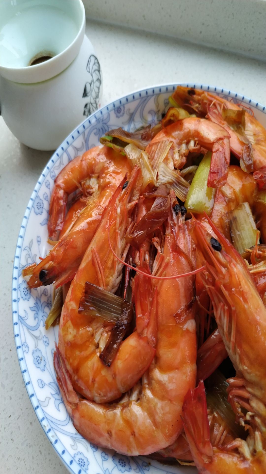 蔥炒海蝦的做法-家常味炒菜譜