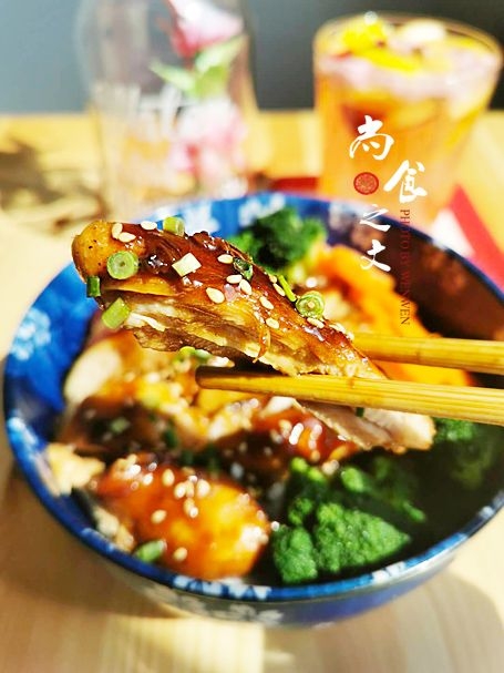 超級好吃噠照燒雞腿飯～～的做法-咸鮮味燒菜譜