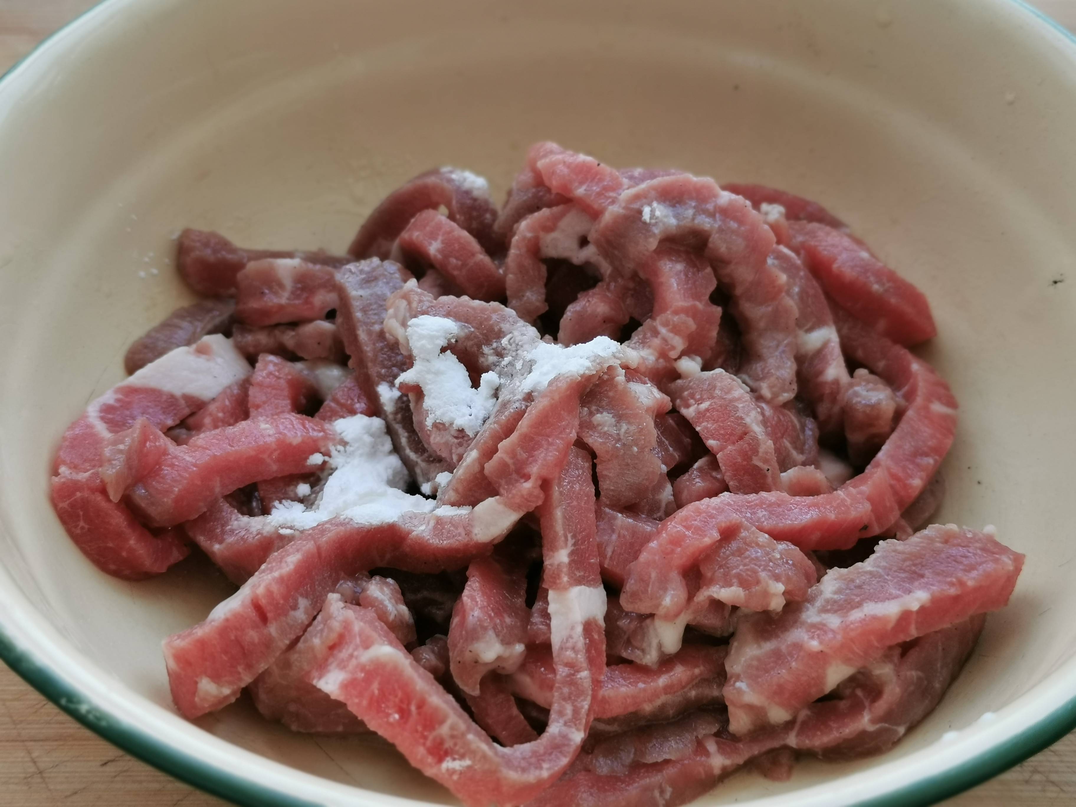 蘆筍牛柳的做法-咸鮮味炒菜譜-易網(wǎng)<a href=http://www.jsjjzhkt.cn/ target=_blank class=infotextkey>健康養(yǎng)生</a>網(wǎng) 蘆筍牛柳的做法-咸鮮味炒菜譜