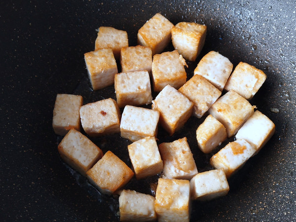 自制魚豆腐的做法-咸鮮味蒸菜譜-易網健康養(yǎng)生網 自制魚豆腐的做法-咸鮮味蒸菜譜