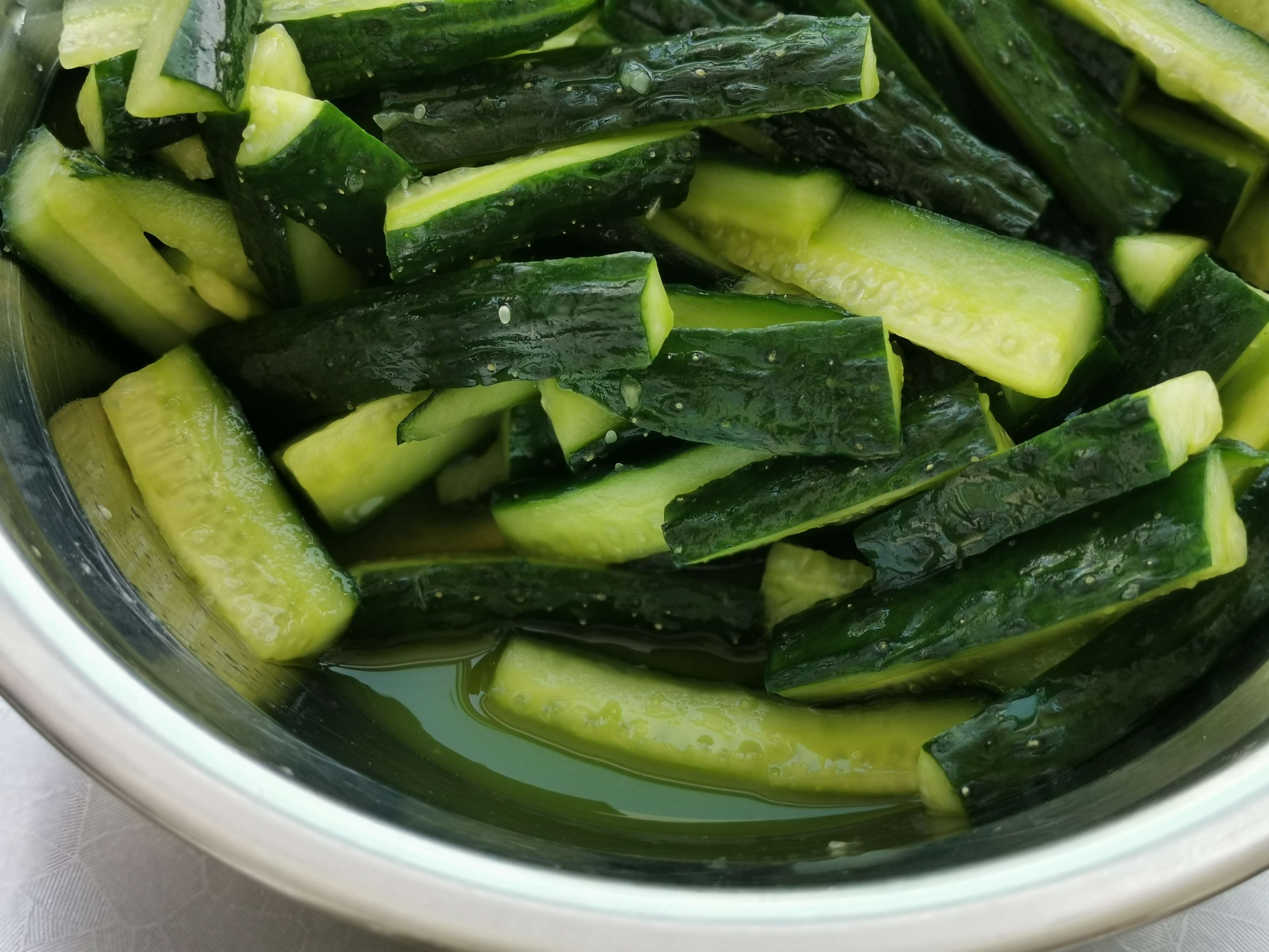 酸辣黃瓜條的做法-酸辣味腌菜譜