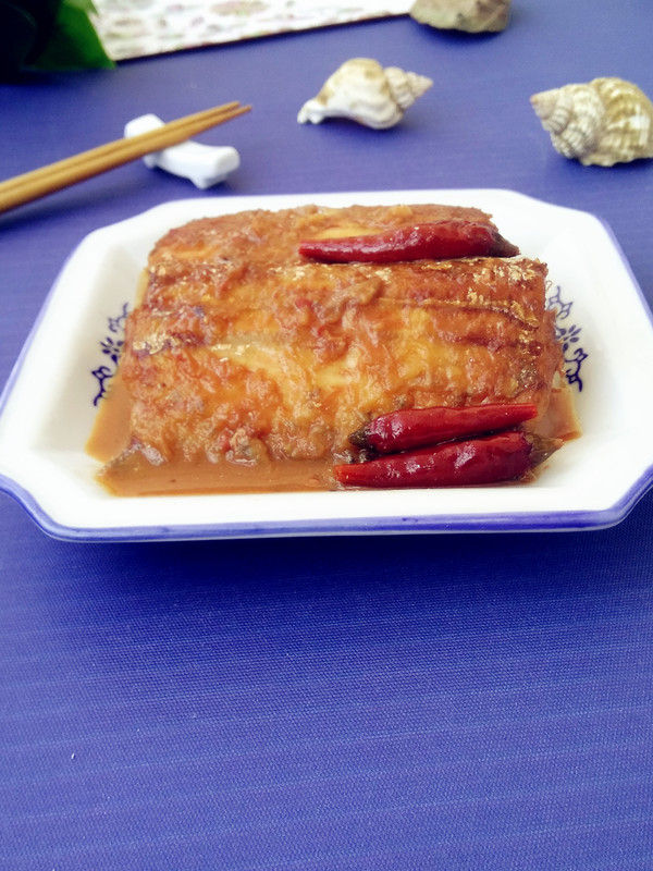 腐乳燒帶魚的做法-咸鮮味燒菜譜-易網健康養生網 腐乳燒帶魚的做法-咸鮮味燒菜譜