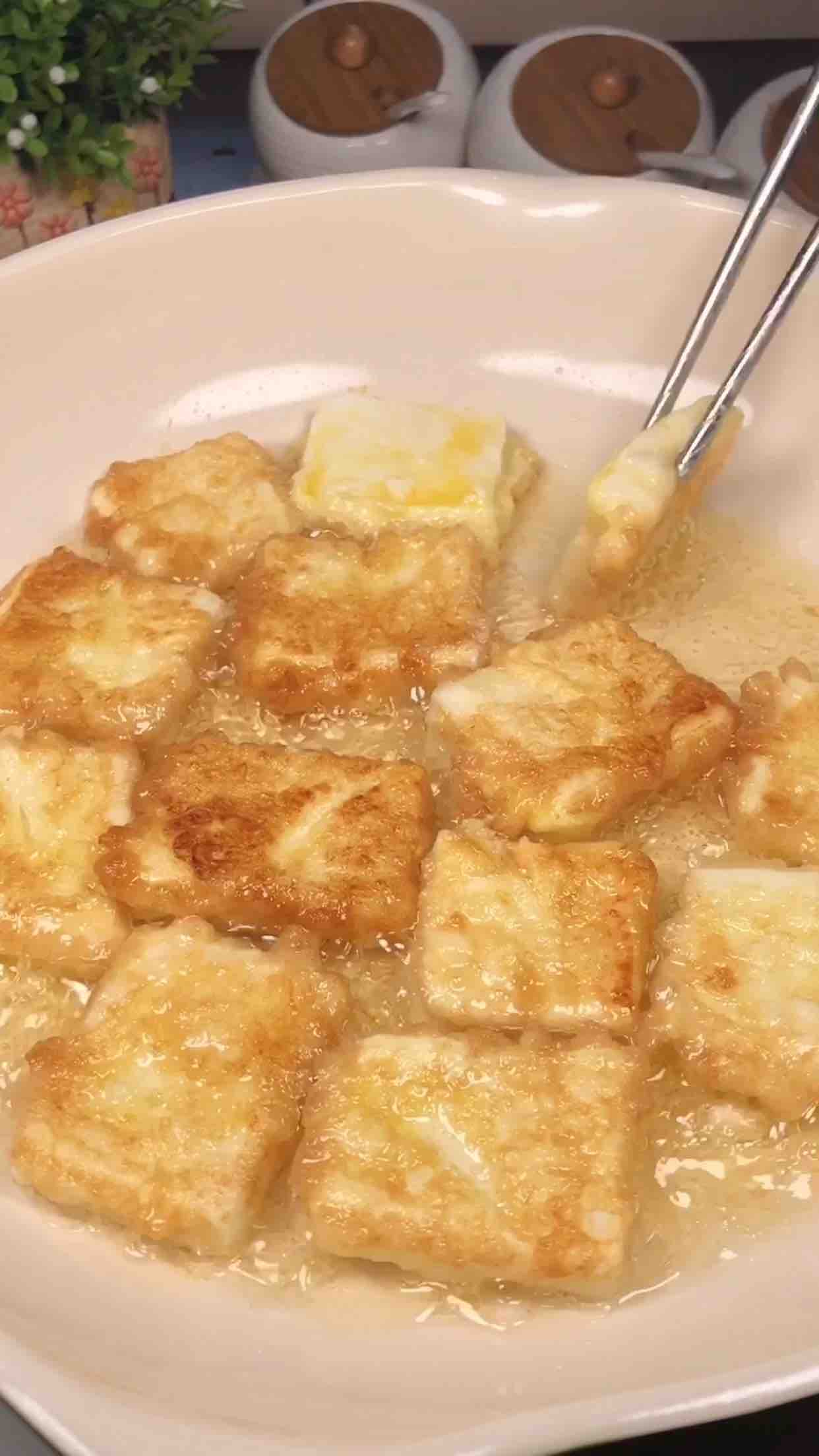 開(kāi)胃豆腐小菜的做法-香辣味拌菜譜-易網(wǎng)健康養(yǎng)生網(wǎng) 開(kāi)胃豆腐小菜的做法-香辣味拌菜譜