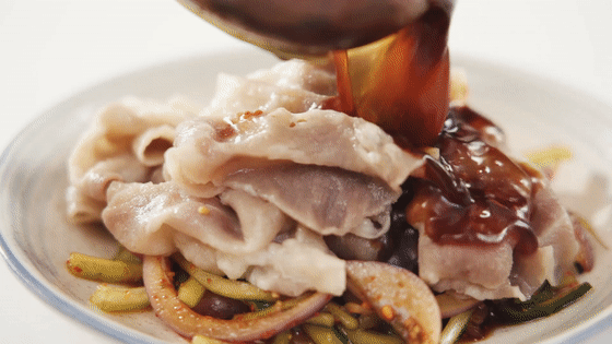 涼拌七味肥牛【孔老師教做菜】的做法-家常味拌菜譜-易網健康養生網 涼拌七味肥牛【孔老師教做菜】的做法-家常味拌菜譜