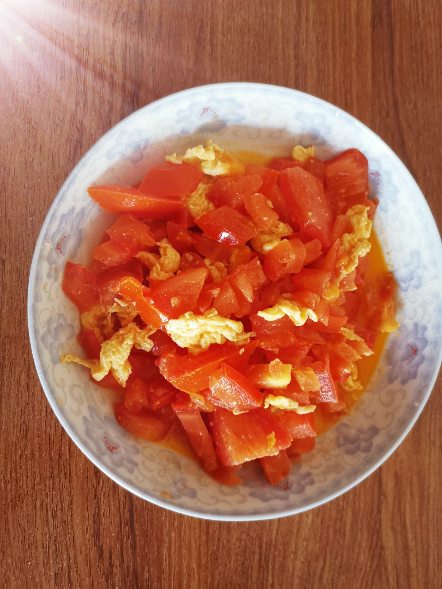 番茄炒雞蛋的做法-家常味炒菜譜