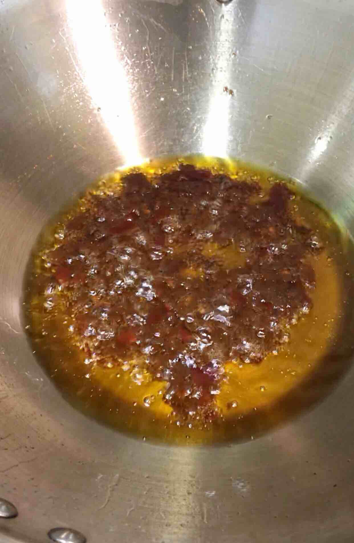 鮮筍燒牛肉的做法-家常味燒菜譜-易網健康養生網 鮮筍燒牛肉的做法-家常味燒菜譜