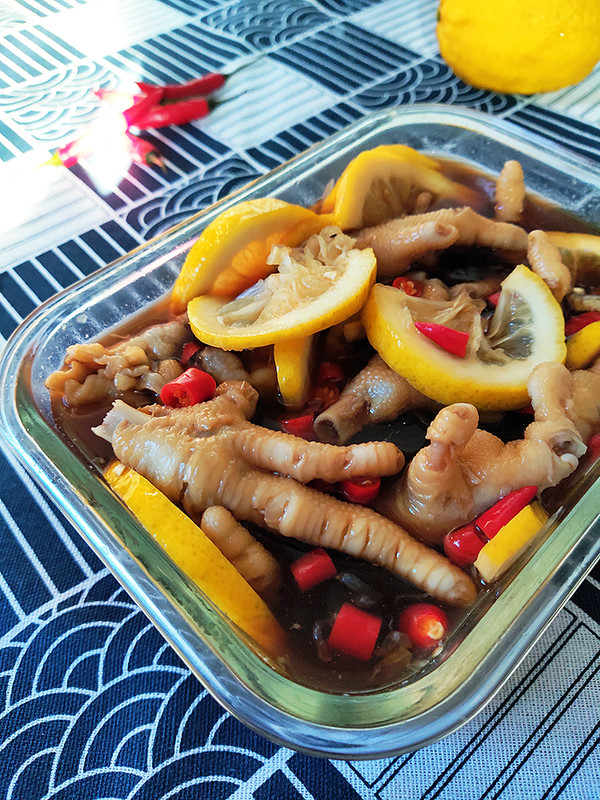 檸檬鳳爪的做法-酸辣味泡菜譜-易網健康養生網 檸檬鳳爪的做法-酸辣味泡菜譜