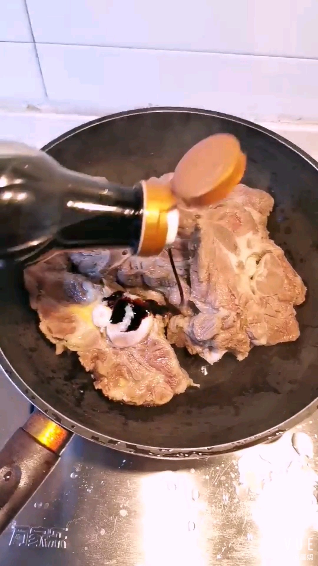 紅燒牛仔骨的做法-家常味煮菜譜-易網健康養生網 紅燒牛仔骨的做法-家常味煮菜譜