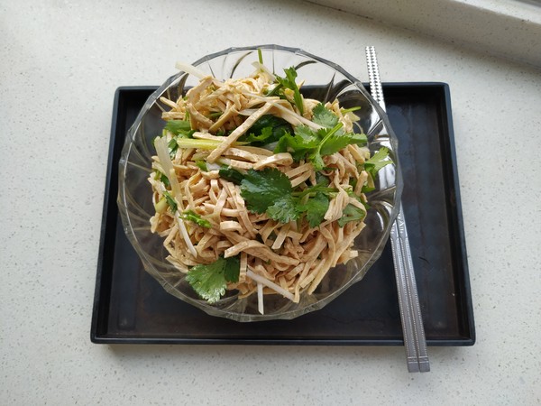 涼拌豆腐絲的做法-家常味拌菜譜