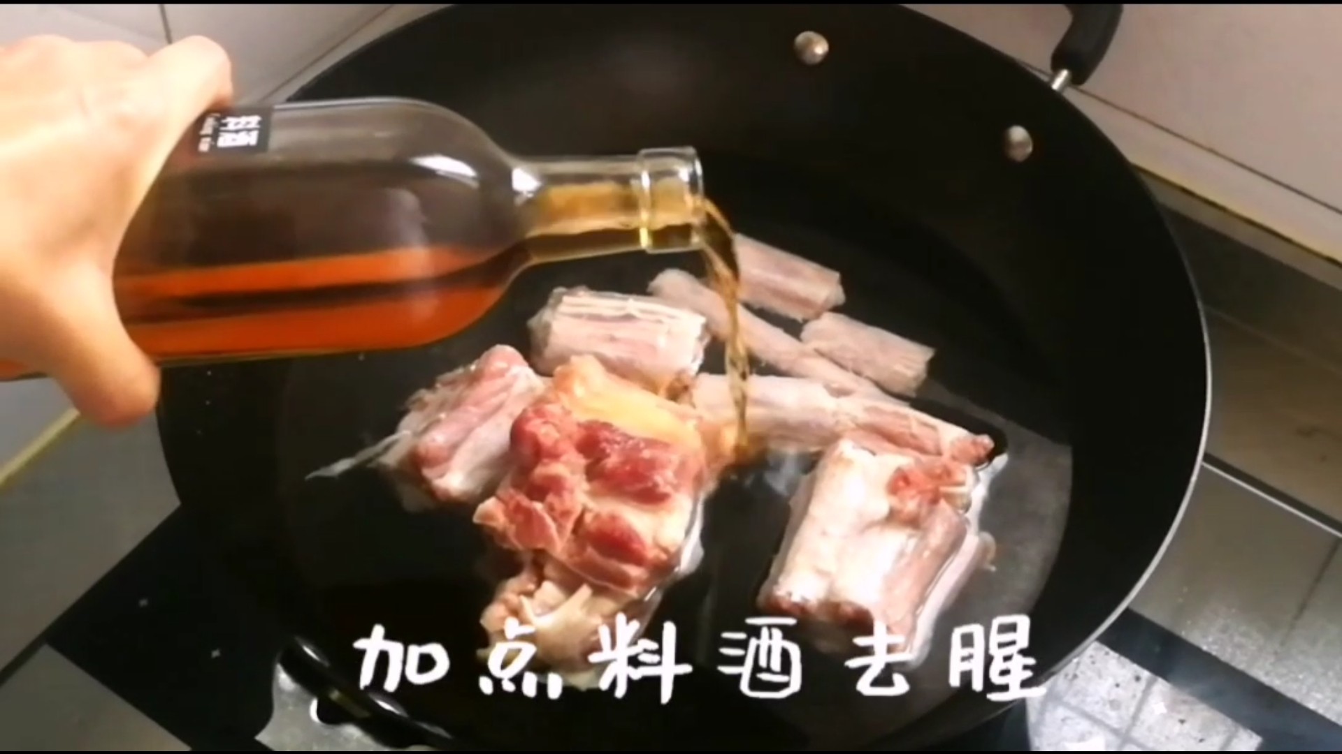 紅燒牛尾的做法-家常味燒菜譜-易網健康養生網 紅燒牛尾的做法-家常味燒菜譜