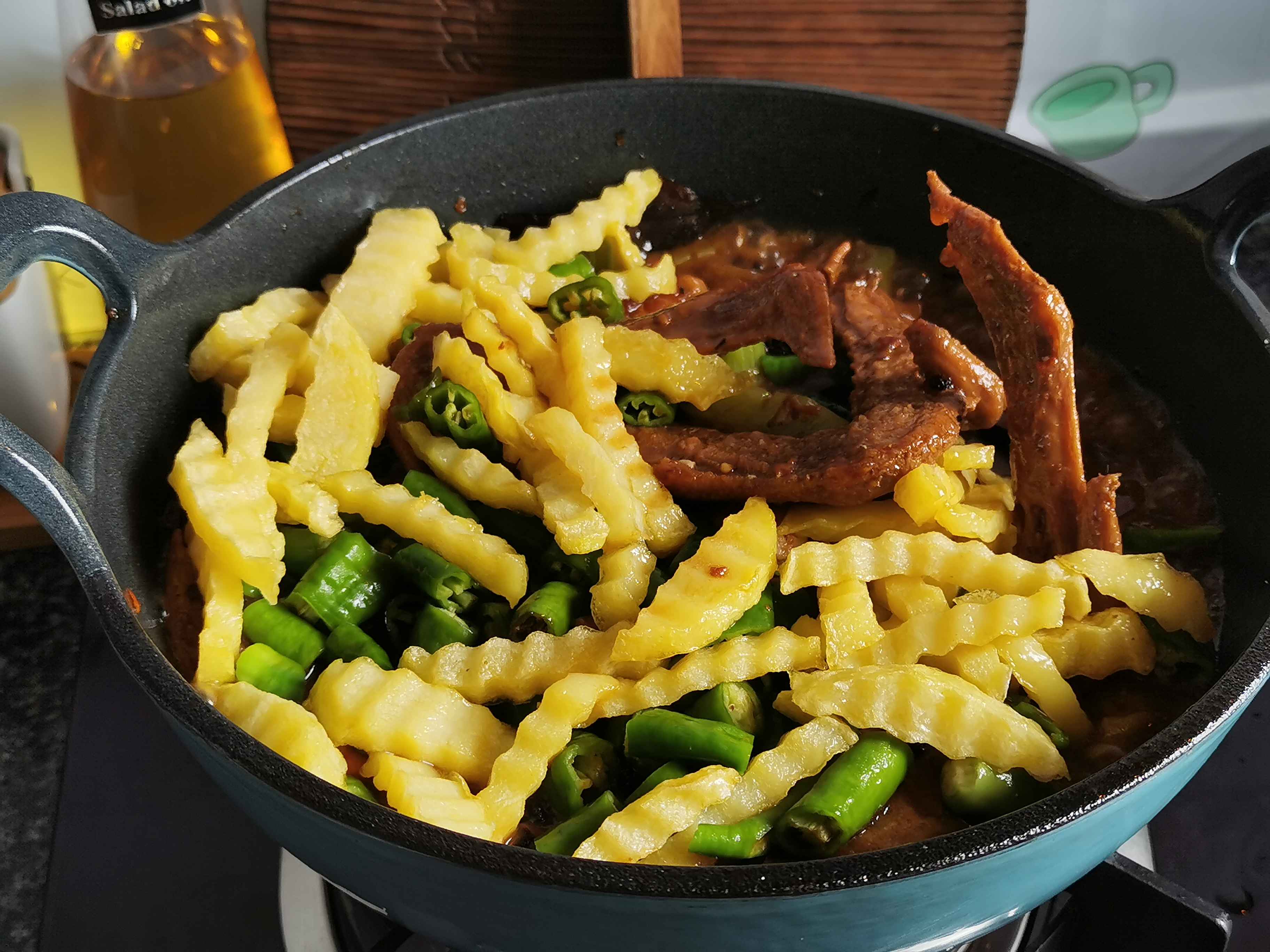 麻辣香鍋的做法-香辣味炒菜譜-易網(wǎng)健康養(yǎng)生網(wǎng) 麻辣香鍋的做法-香辣味炒菜譜