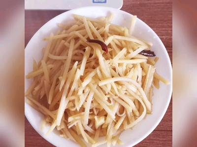 干椒土豆絲的做法-家常味炒菜譜