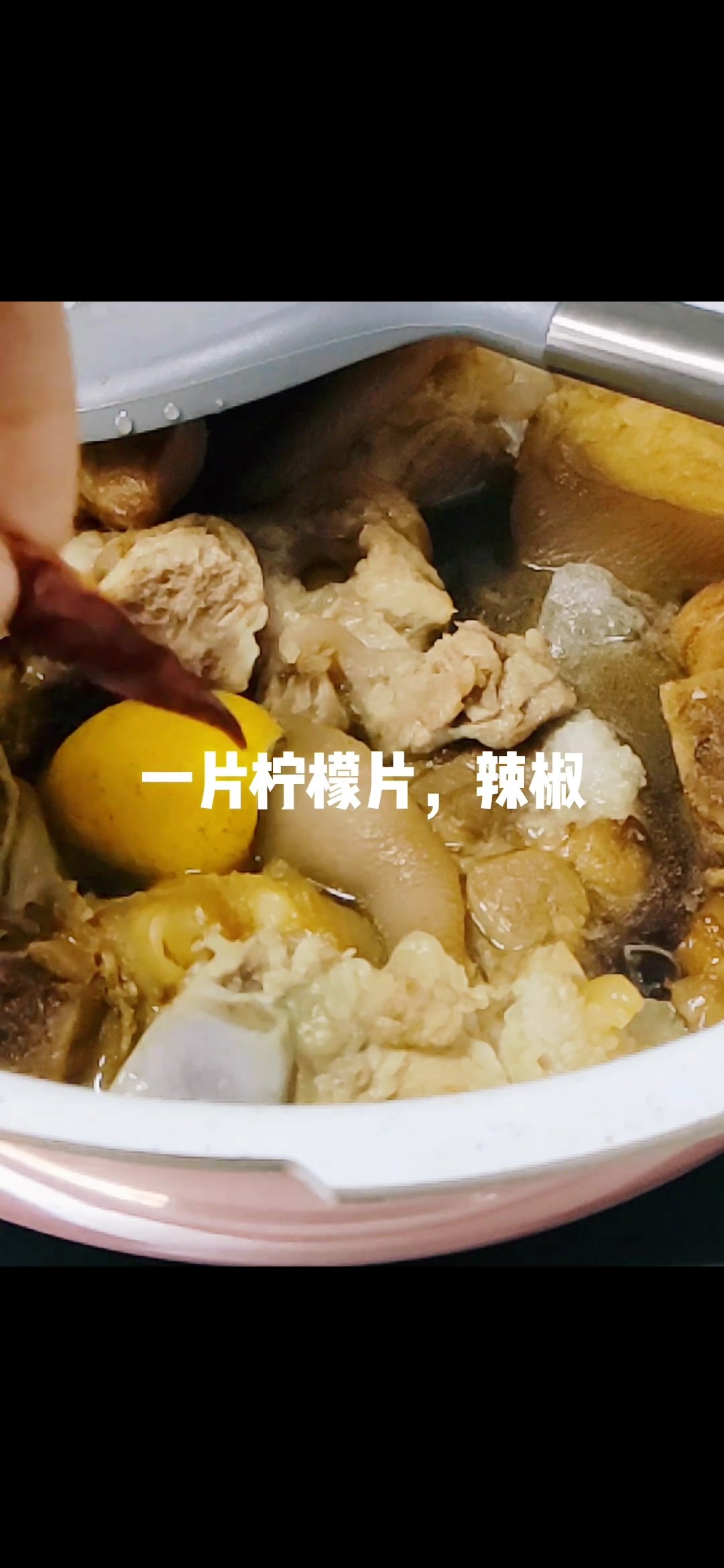 土豆燉豬蹄的做法-家常味燉菜譜