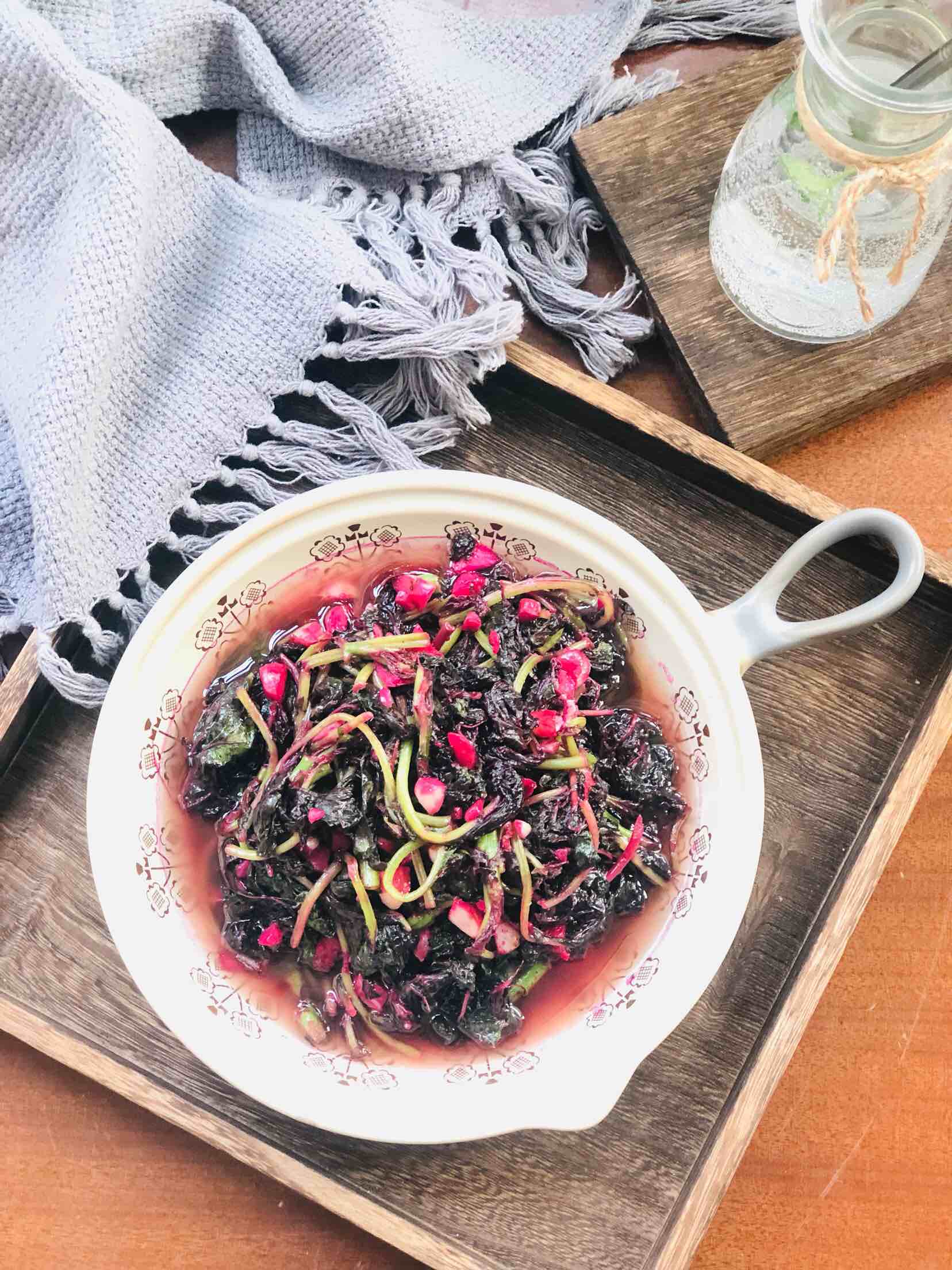 蒜泥莧菜的做法-家常味炒菜譜-易網健康養生網 蒜泥莧菜的做法-家常味炒菜譜