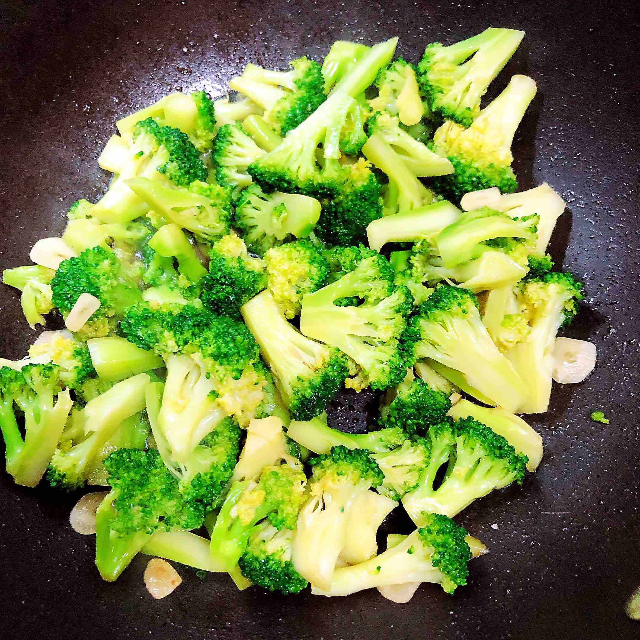 照燒雞胸肉的做法-咸鮮味煎菜譜-易網健康養生網 照燒雞胸肉的做法-咸鮮味煎菜譜