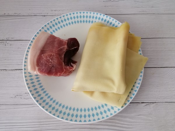 豆腐皮豬肉卷的做法-家常味蒸菜譜