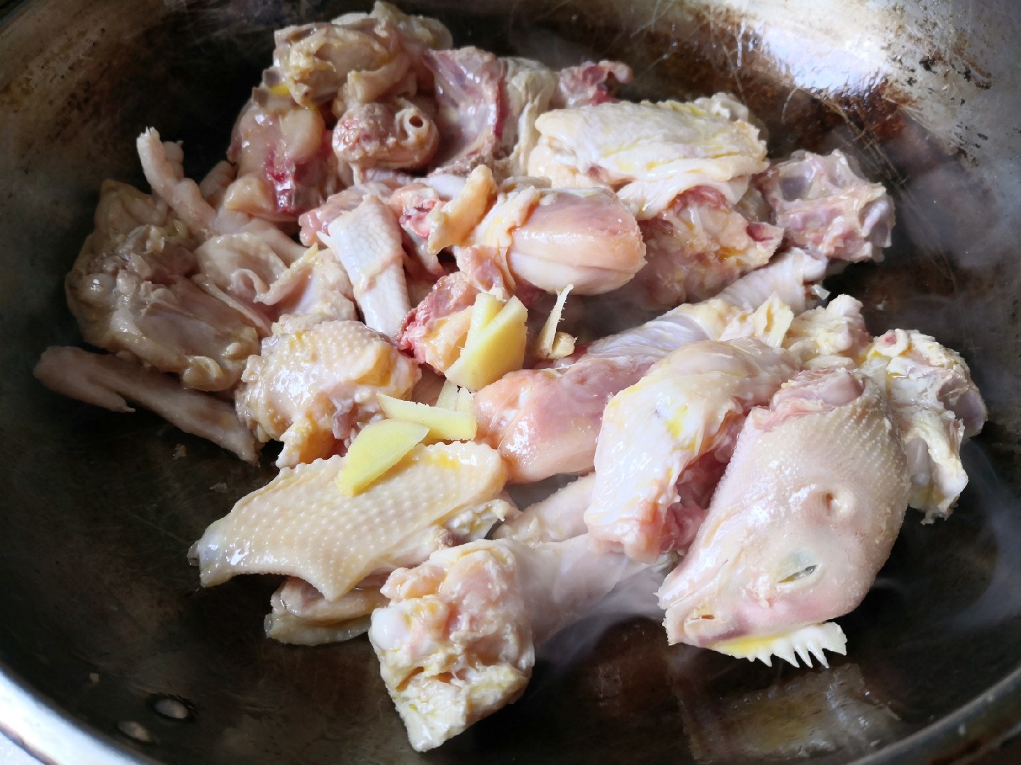 醬香雞塊的做法-醬香味燉菜譜-易網(wǎng)<a href=http://www.jsjjzhkt.cn/ target=_blank class=infotextkey>健康養(yǎng)生</a>網(wǎng) 醬香雞塊的做法-醬香味燉菜譜