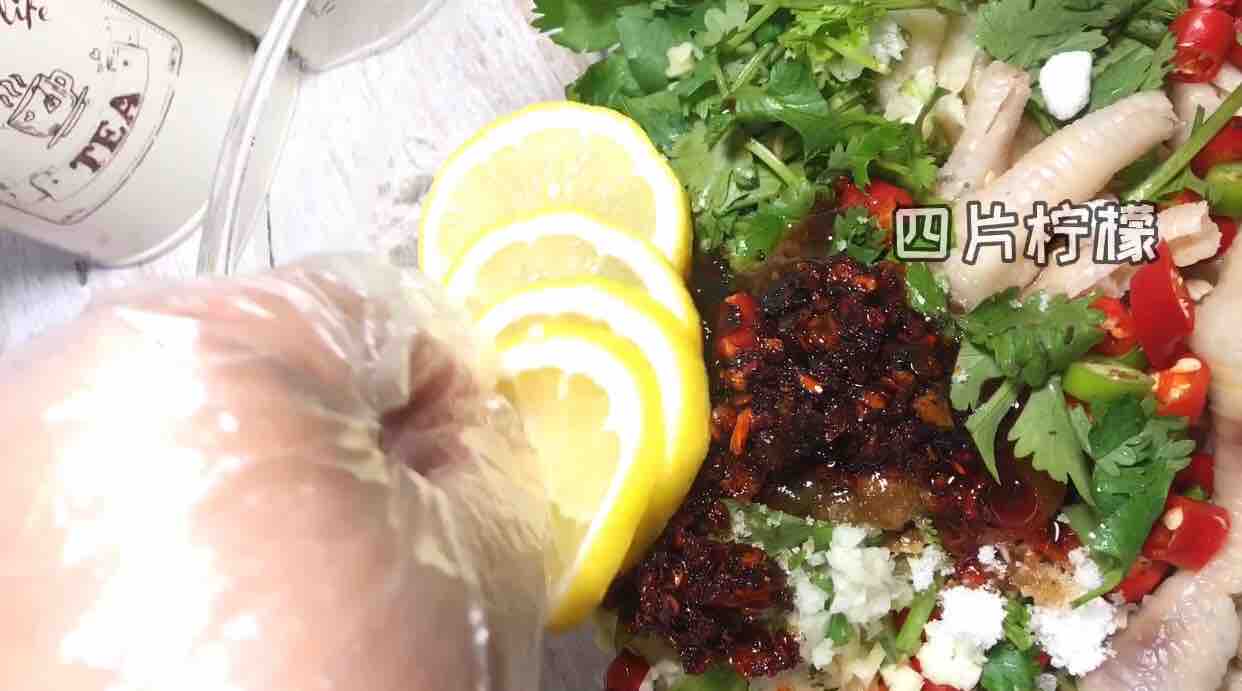 酸辣脫骨鳳爪的做法-酸辣味拌菜譜-易網健康養生網 酸辣脫骨鳳爪的做法-酸辣味拌菜譜