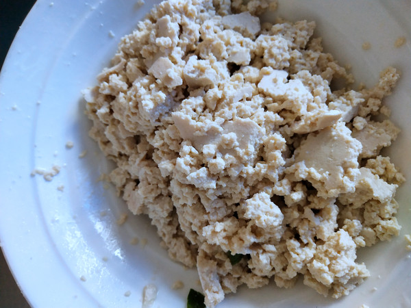 花椒芽拌豆腐的做法-家常味拌菜譜