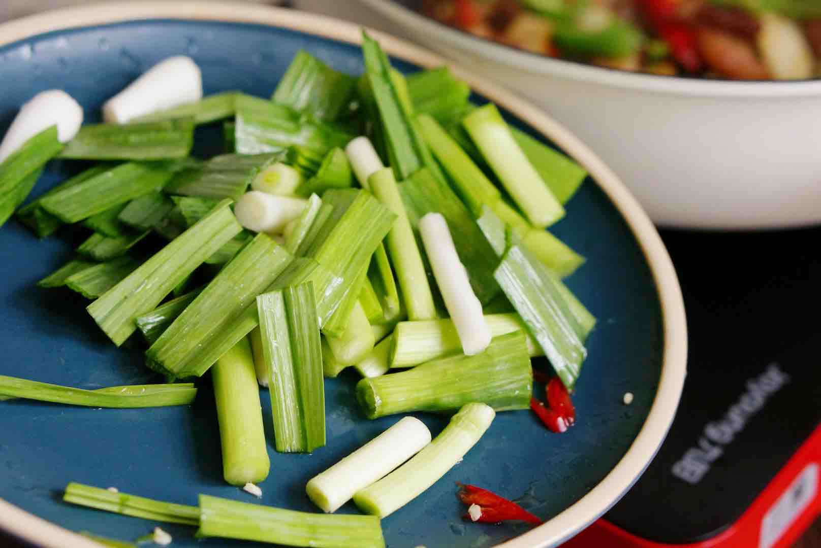 小炒肉 長沙特色菜的做法-家常味炒菜譜-易網健康養生網 小炒肉 長沙特色菜的做法-家常味炒菜譜