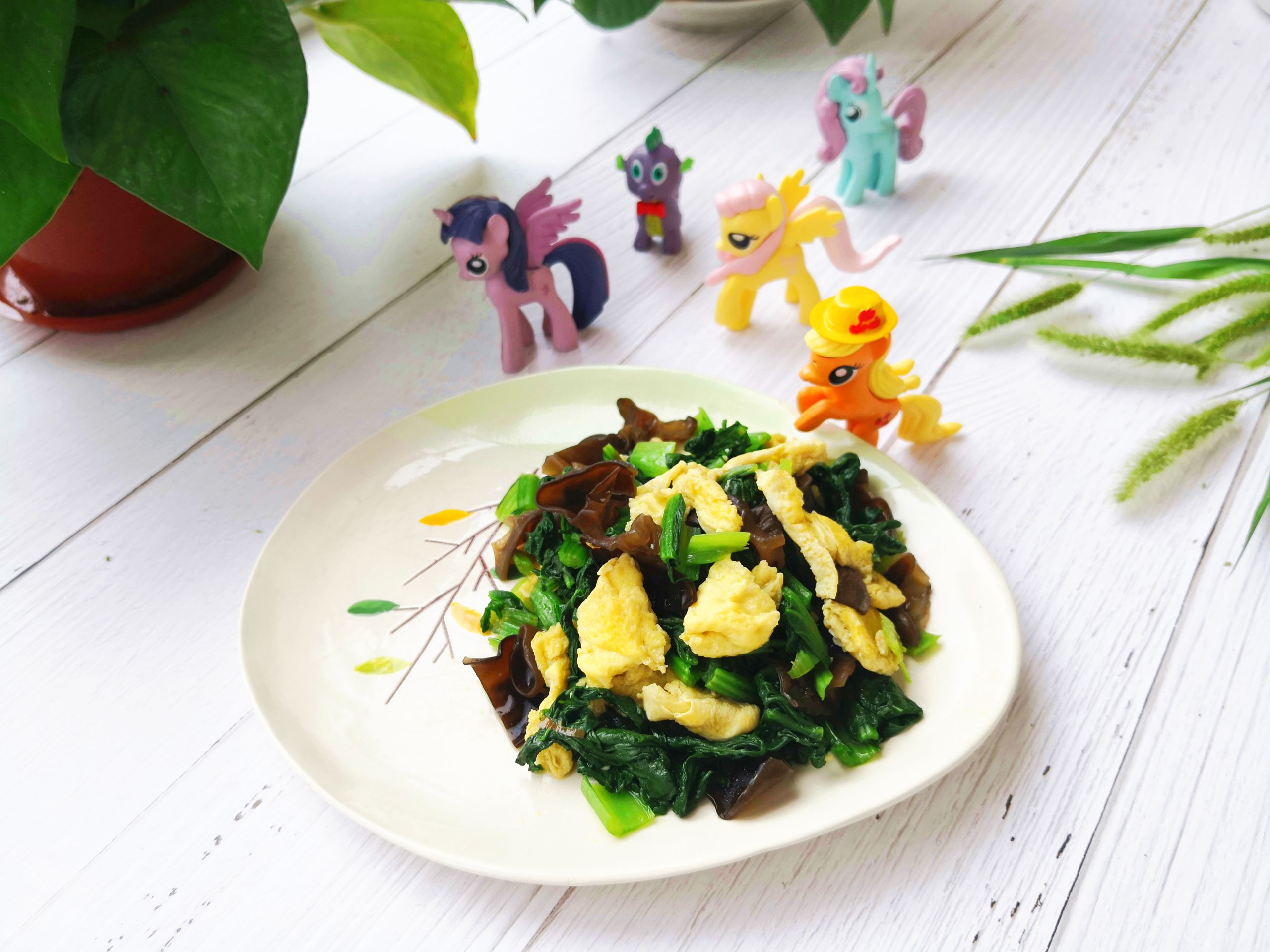 小炒菜的做法-家常味炒菜譜-易網(wǎng)健康養(yǎng)生網(wǎng) 小炒菜的做法-家常味炒菜譜