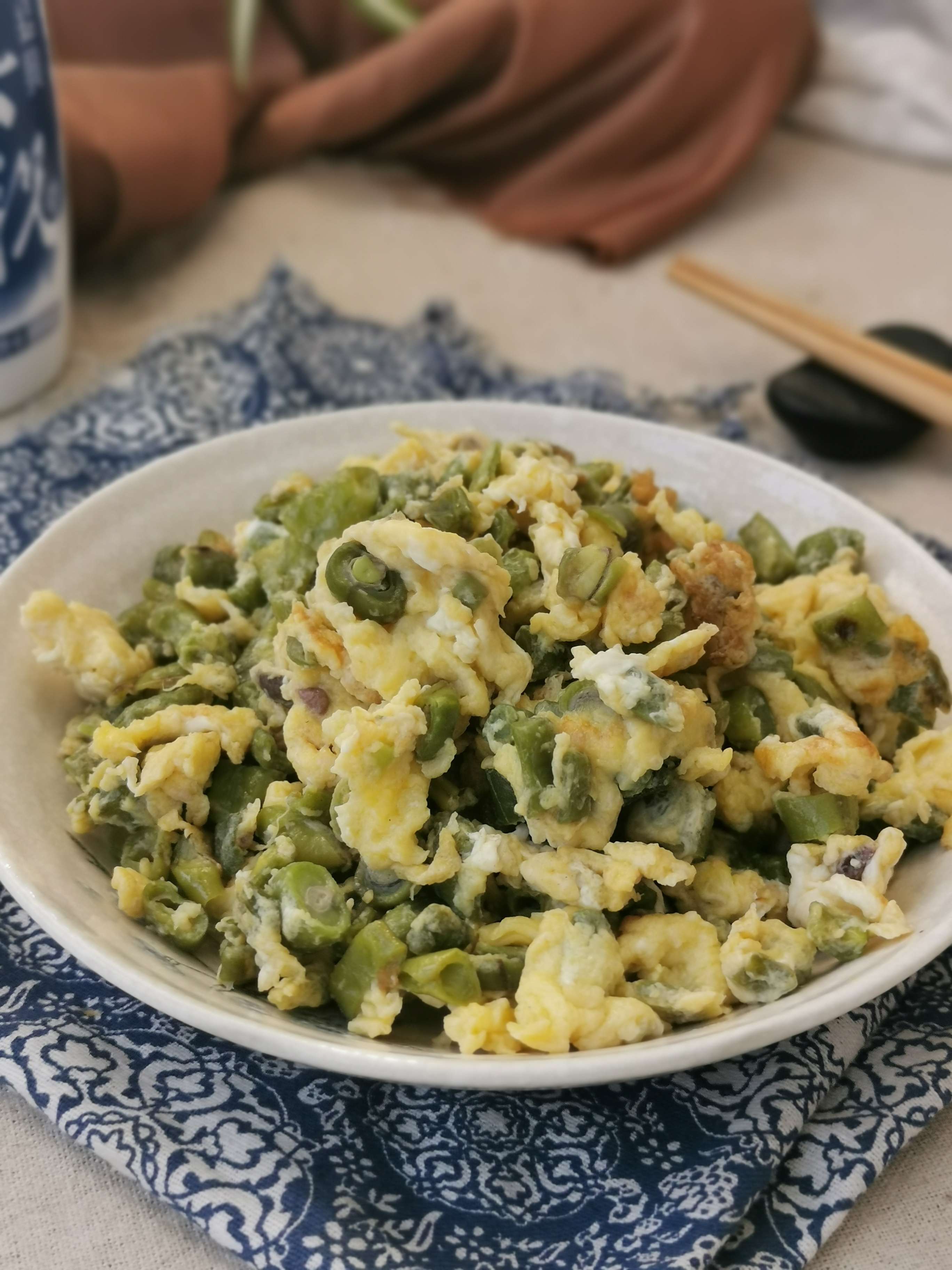 豆角炒雞蛋的做法-家常味炒菜譜-易網(wǎng)健康養(yǎng)生網(wǎng) 豆角炒雞蛋的做法-家常味炒菜譜