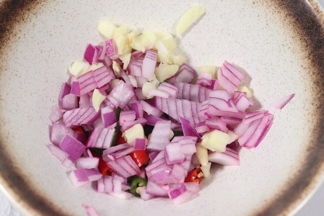 檸檬蝦仁的做法-香辣味拌菜譜