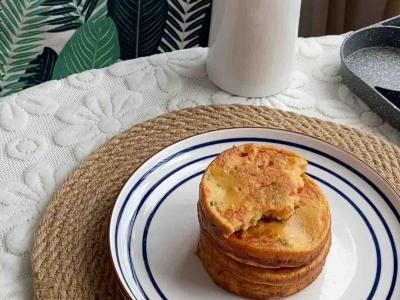 蔥香小圓餅的做法-家常味煎菜譜